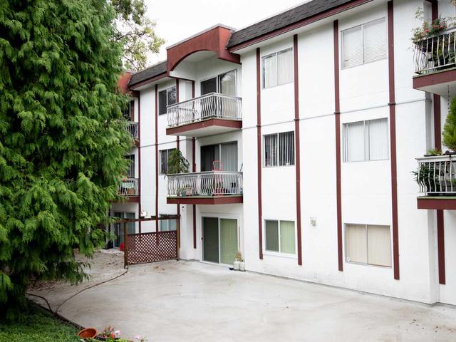 4 - 135 W 21ST STREET