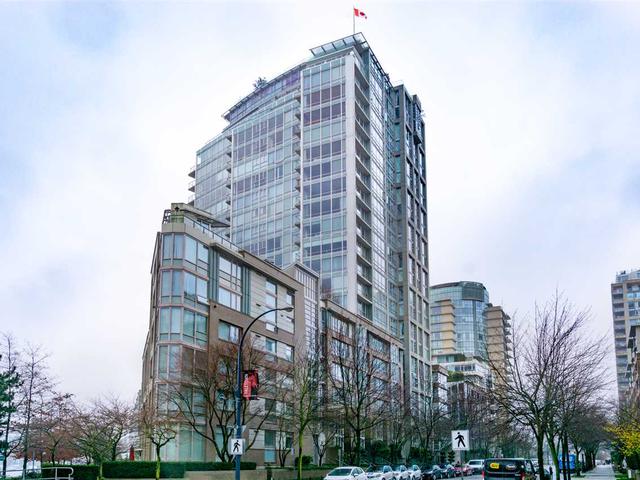 1905 - 1228 MARINASIDE CRESCENT photo #1