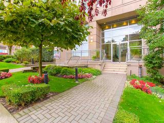 301 - 2483 SPRUCE STREET