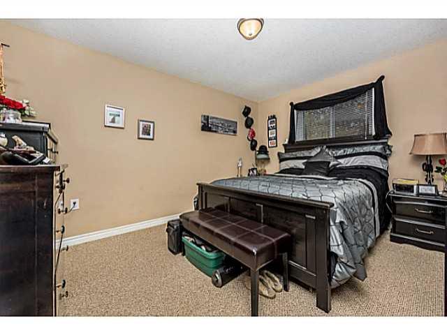 134 Simcoe St