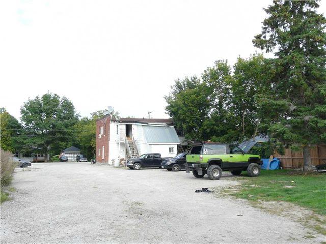 4586 Penetanguishene Rd