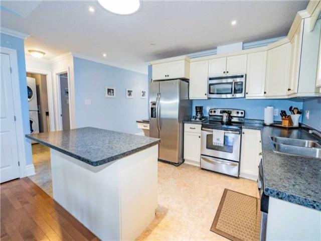126 Greenway Dr