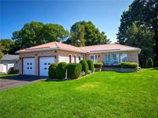 1023 Dominion Ave