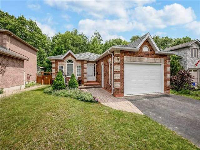 85 Benson Dr