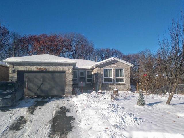 1021 Dina Cres