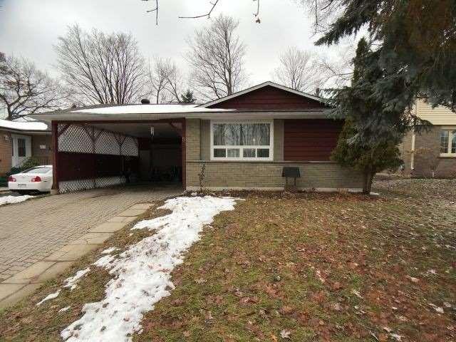 5 Daphne Cres