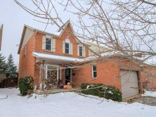 104 Golden Meadow Rd