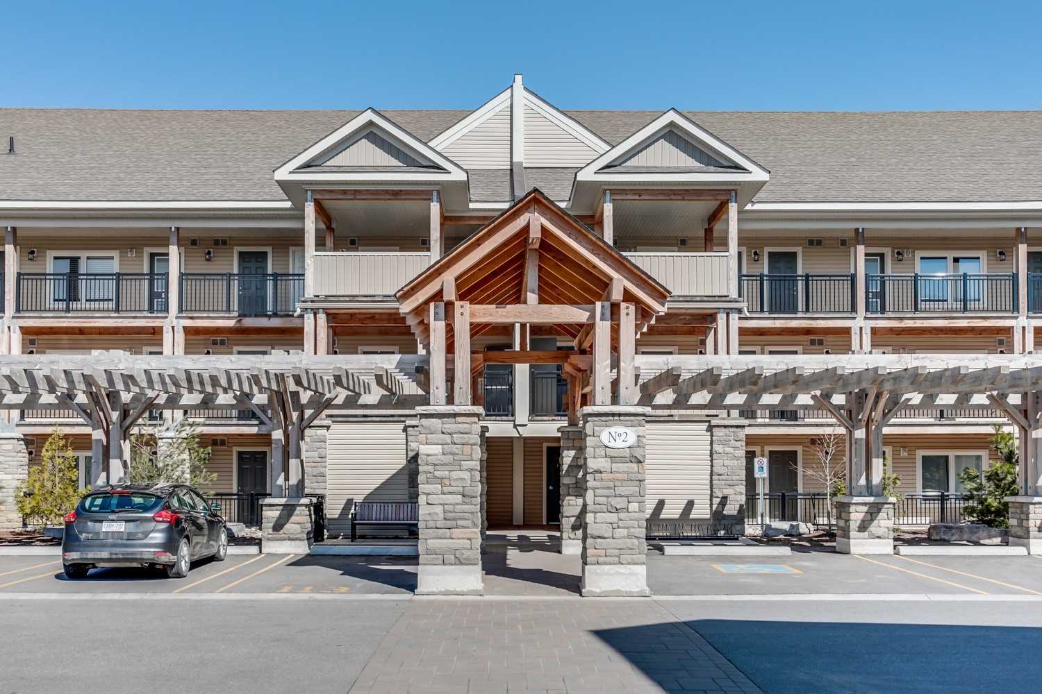 108 2 Cove Crt, Collingwood Terminated, S4454786 Condos.ca