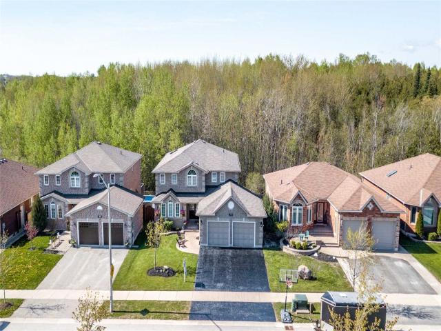 30 Thicketwood Ave