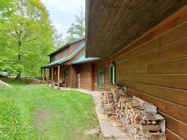 8111 Kings River Rd