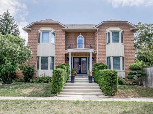 107 Livingstone St W