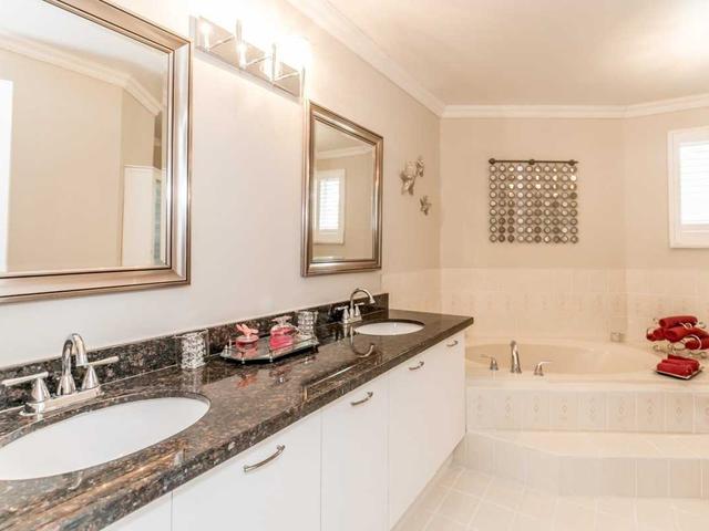 107 Livingstone St W