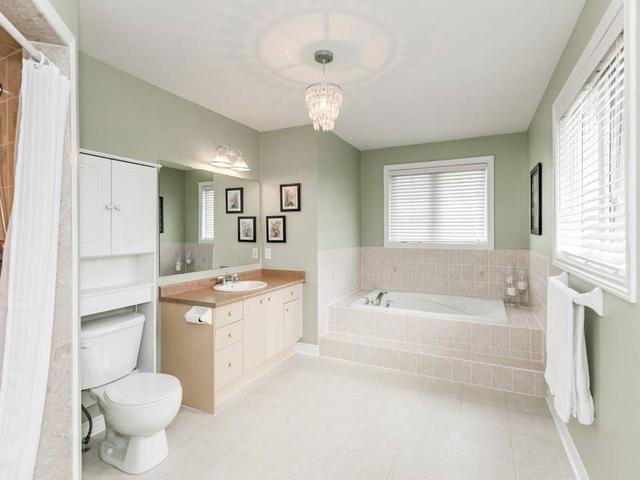 19 Surrey Dr