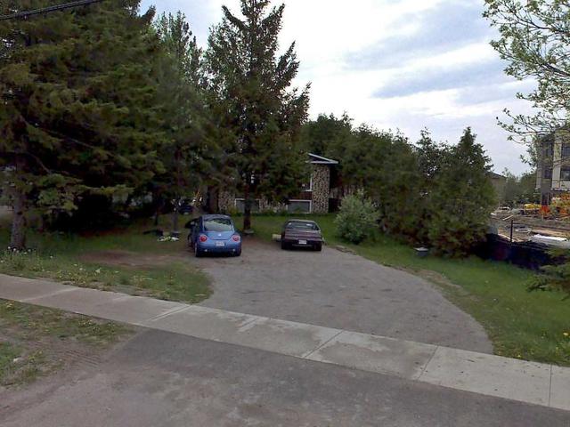 530 Essa Rd photo #1
