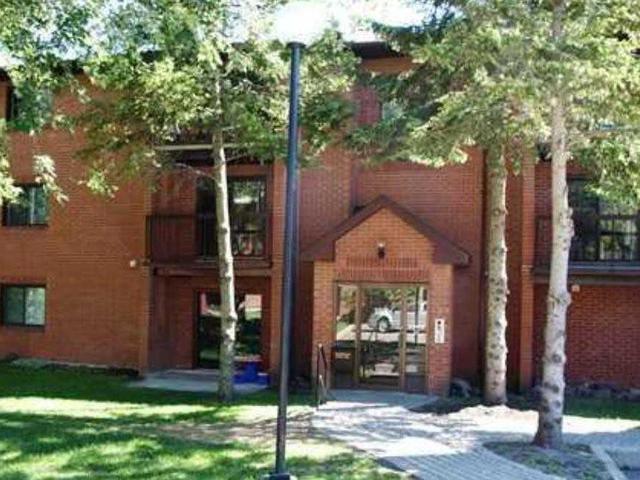 155 Edgehill Dr