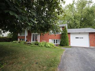 16 Jardine Cres