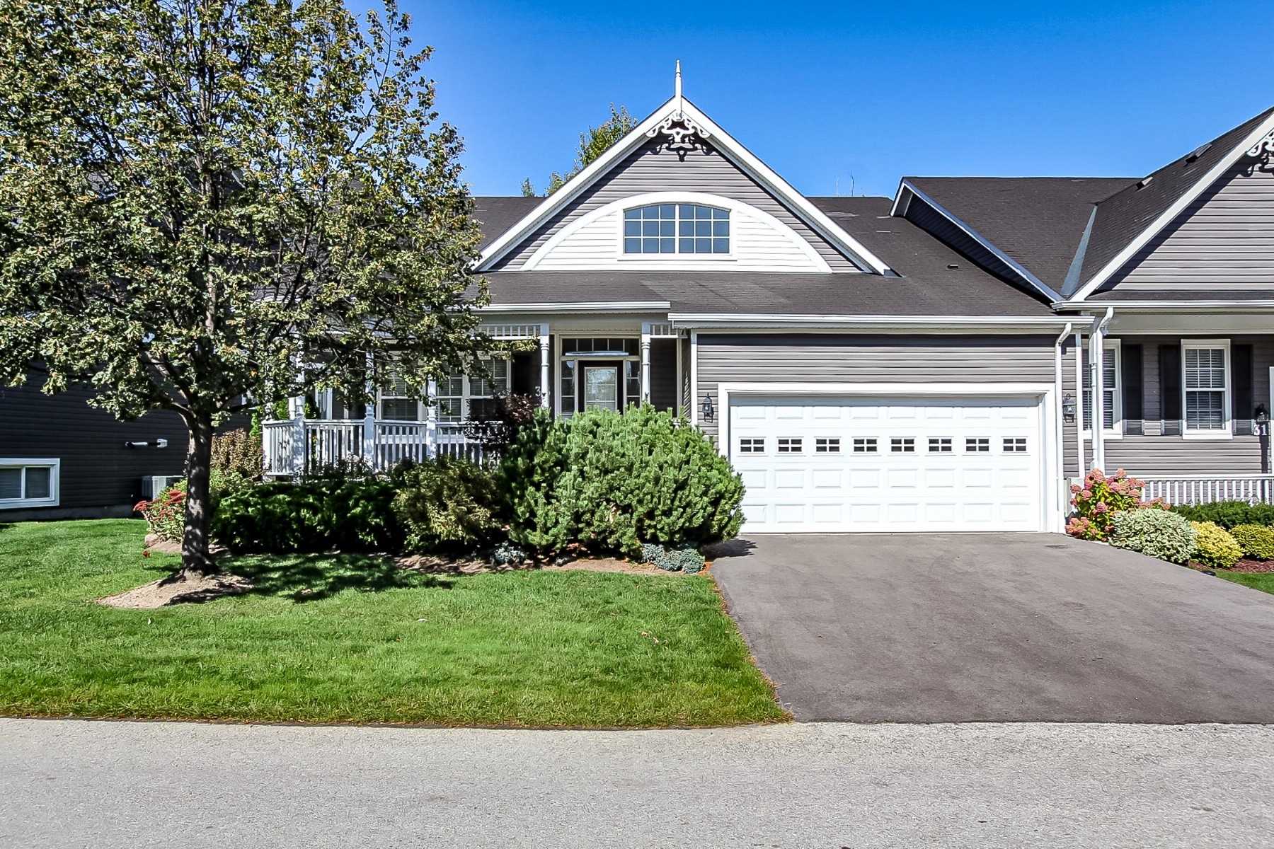 33 Green Briar Dr, Collingwood Suspended, S4616612 Condos.ca