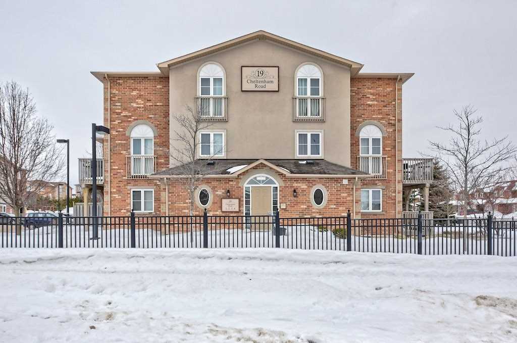 8 19 Cheltenham Rd, Barrie Suspended, S4709849 Condos.ca
