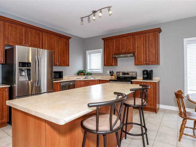 39 Princess Point Dr