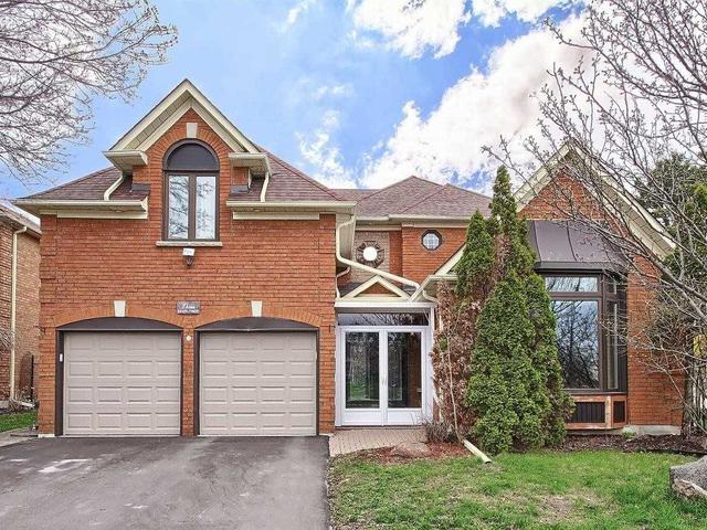 3 Grand Forest Dr
