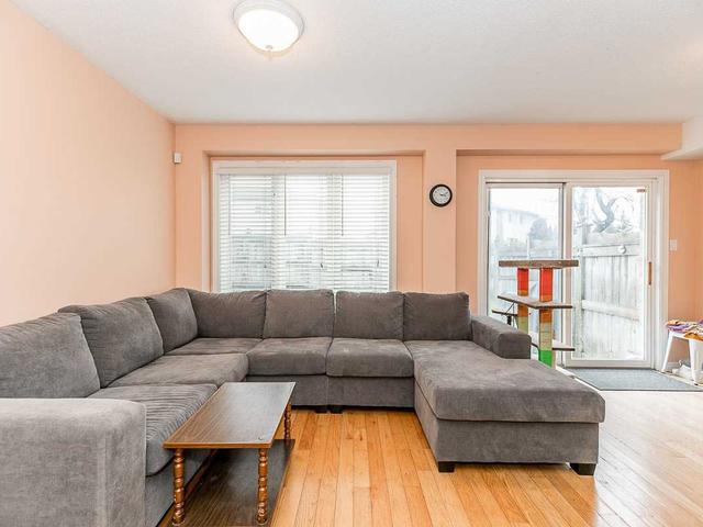 33 - 430 Mapleview Dr E