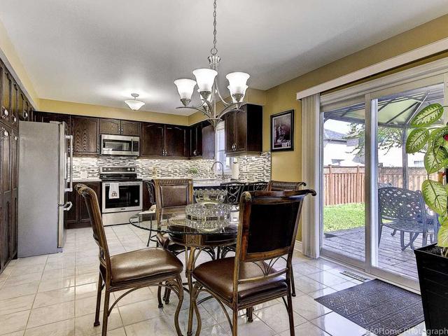 57 Hubbert Cres