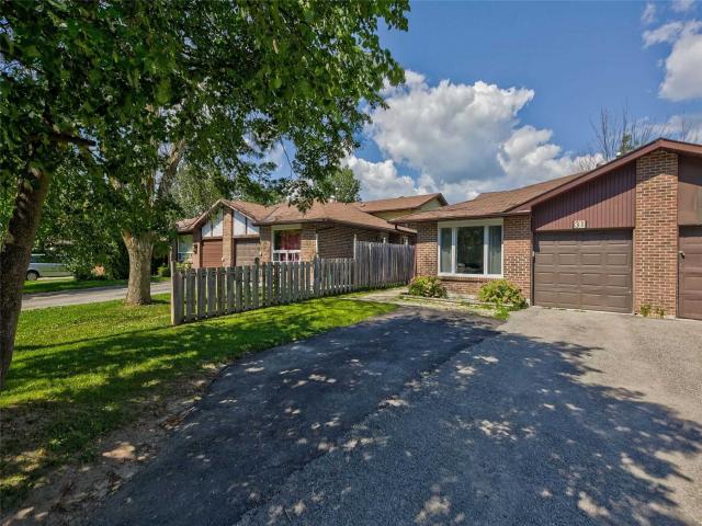 31 Maplehurst Cres