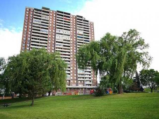 2304 - 3390 Weston Rd