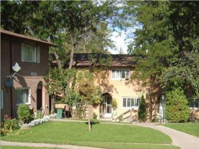 51 - 83 Driftwood Ave