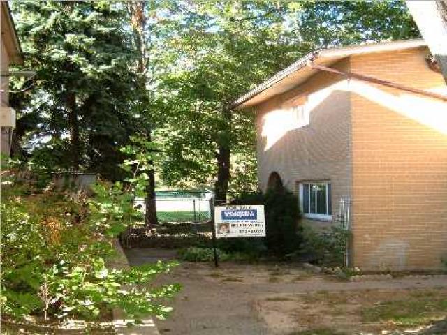 51 - 83 Driftwood Ave