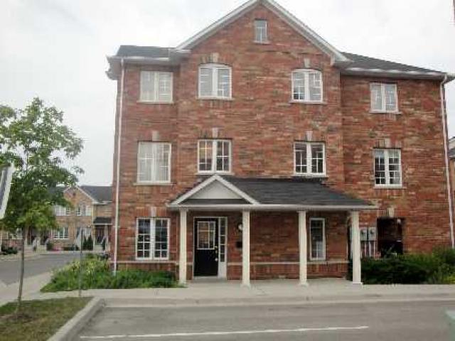 7 Birdstone Cres