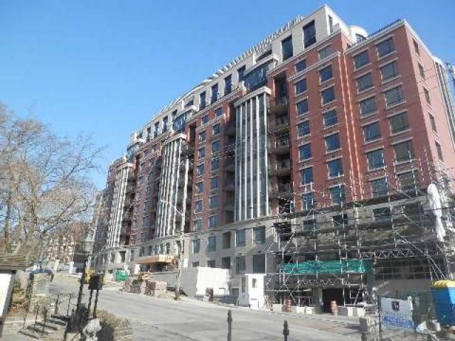 401 - 30 Old Mill Dr