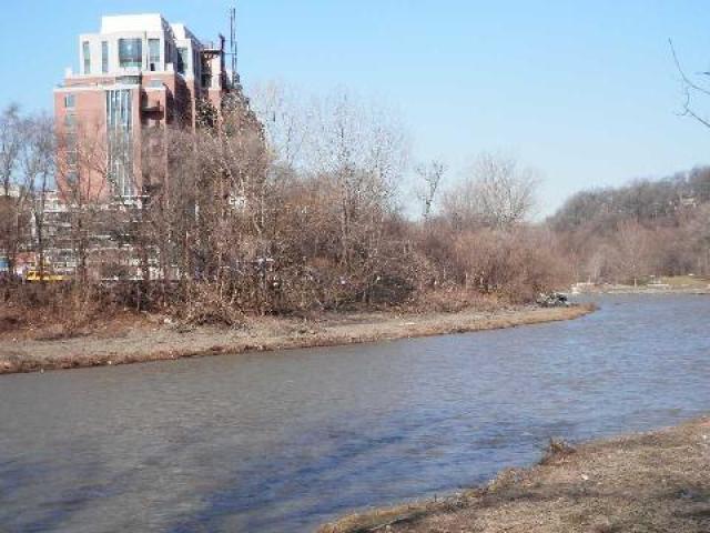 401 - 30 Old Mill Dr