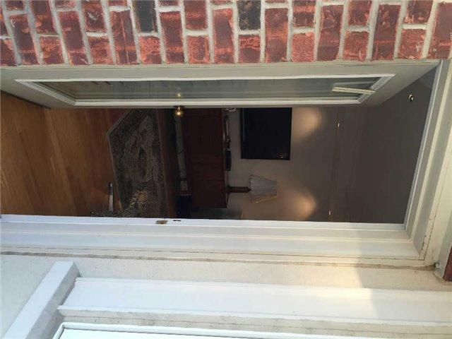 202 - 3351 Cawthra Rd