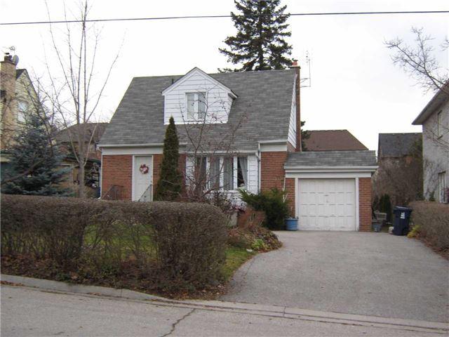 8 Inchcliffe Cres