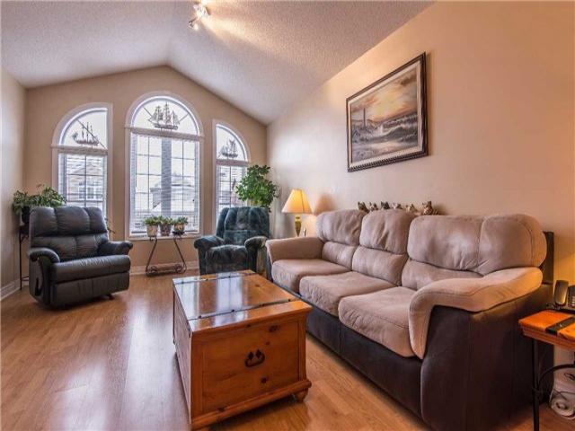 21 Swansea Meadows Dr