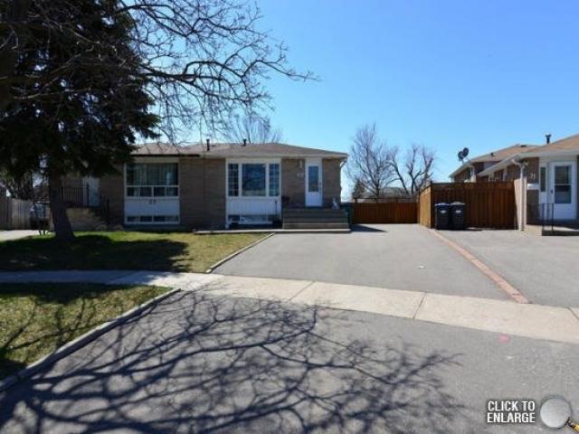 35 Garside Cres