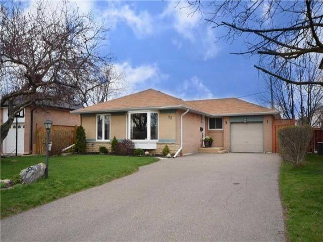 52 Dunbarton Cres