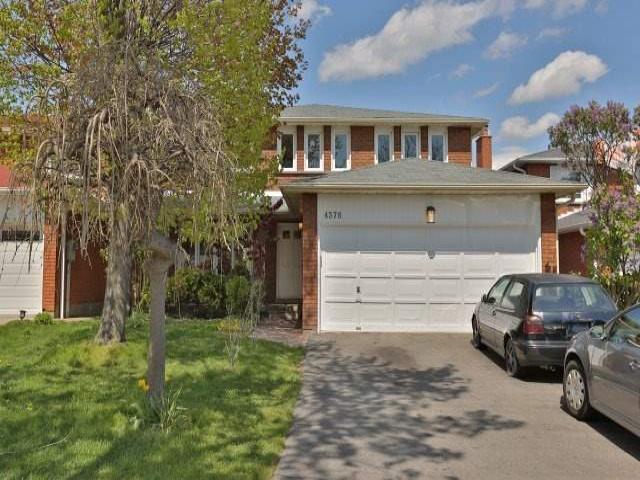 4376 Wakefield Cres