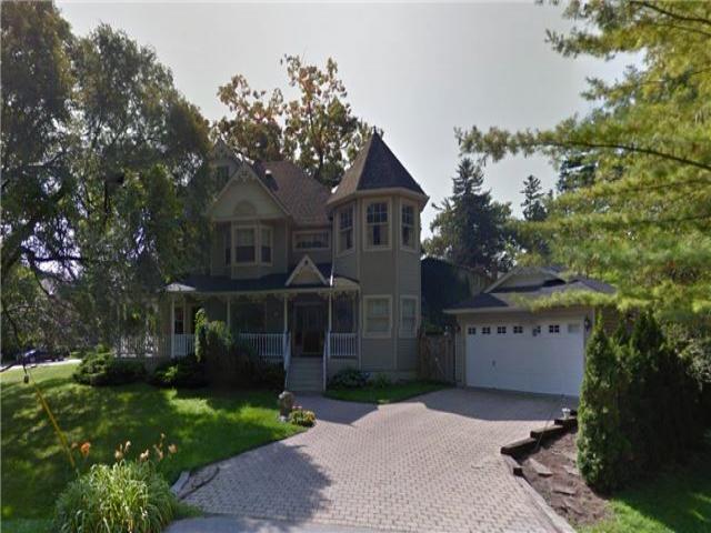 72 Ben Machree Dr