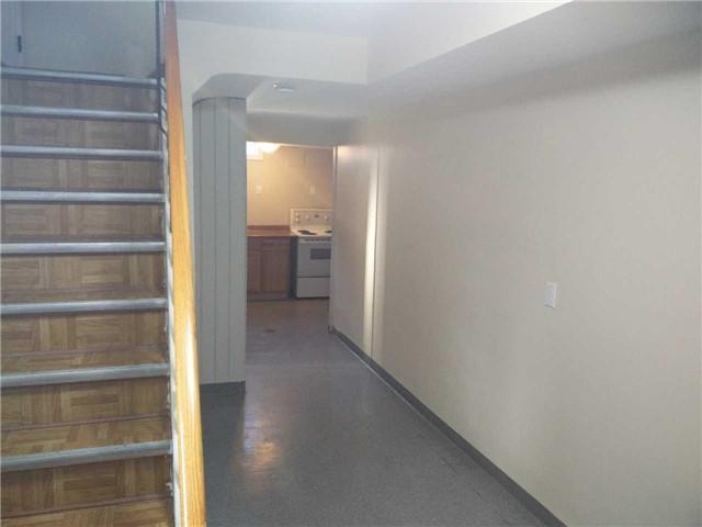 Bsmt - 32 Donofree Rd