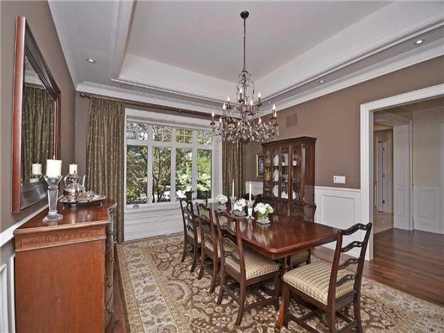 17 Lorraine Gdns
