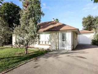 6 Wickford Dr