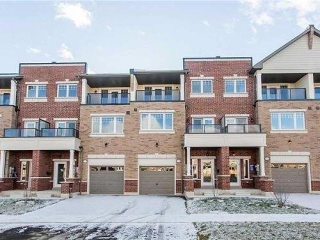22 Sky Harbour Dr