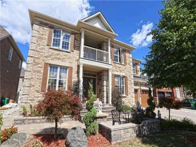 43 Saint Hubert Dr