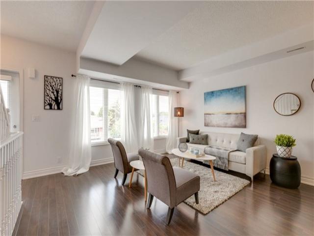 208 - 25 Richgrove Dr