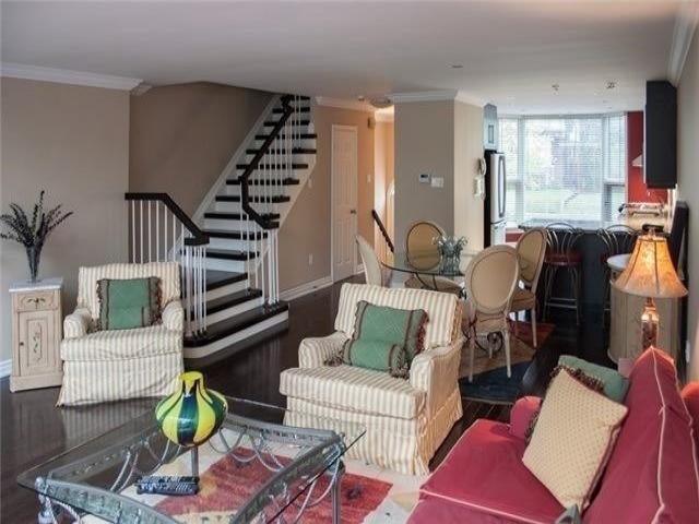 17 Oakmount Rd, Toronto | Leased, W3888123 | Condos.ca
