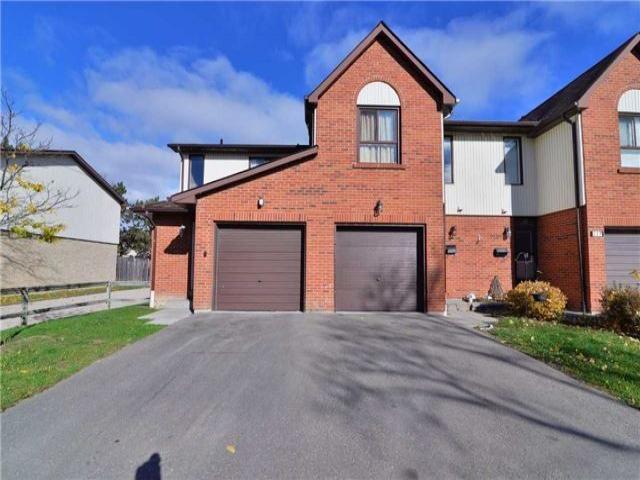 115 Foster Cres