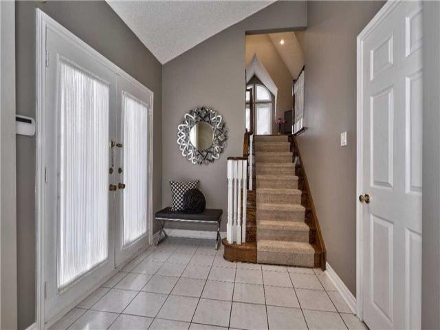 5660 Bell Harbour Dr