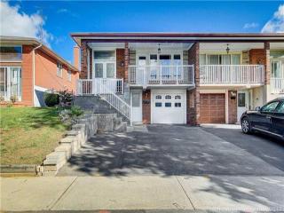 17 Benrubin Dr